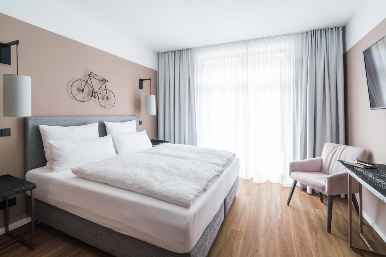 Velotel 바트 자로 외부 사진